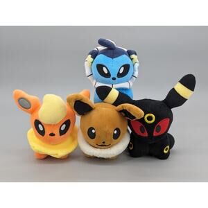 Pokemon Center Eevee Evolutions Flareon Umbreon Vaporeon Mini Plush Set of 4
